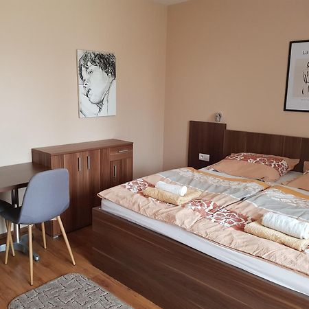 Fridrich Apartman Velky Meder Exterior photo