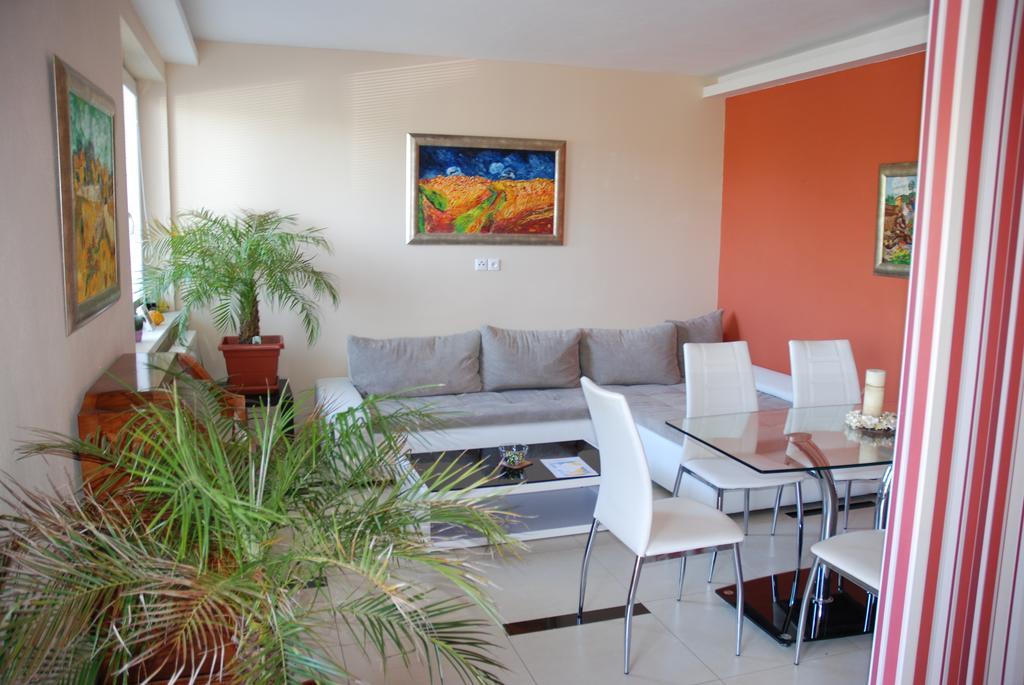 Fridrich Apartman Velky Meder Exterior photo