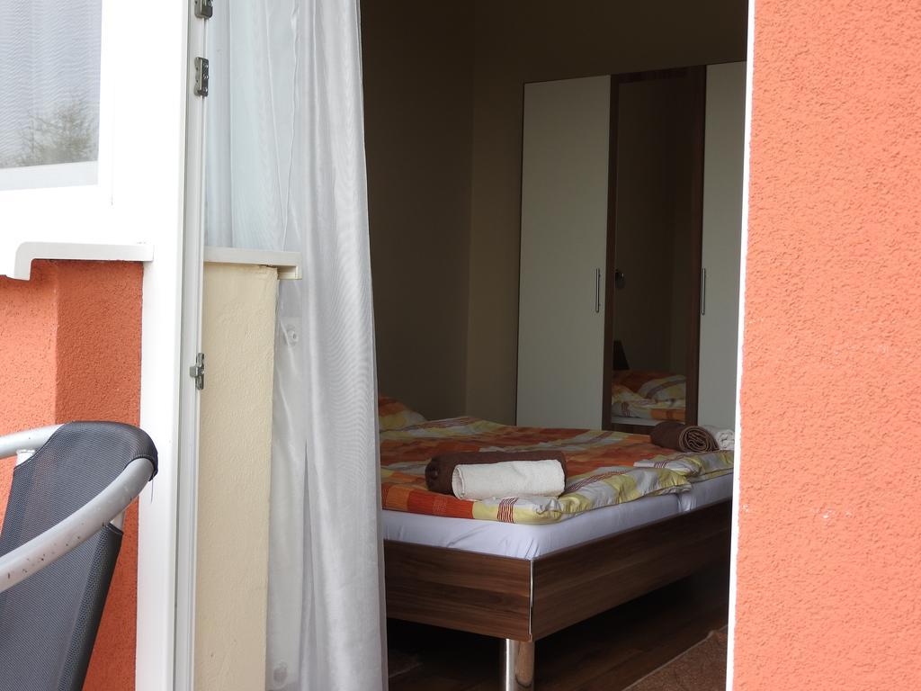 Fridrich Apartman Velky Meder Exterior photo