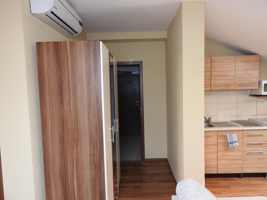 Fridrich Apartman Velky Meder Exterior photo